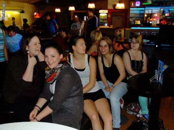 http://www.beruflichesgymnasium.de/pixlie/cache/vs_Bowling_DSCF4462.JPG